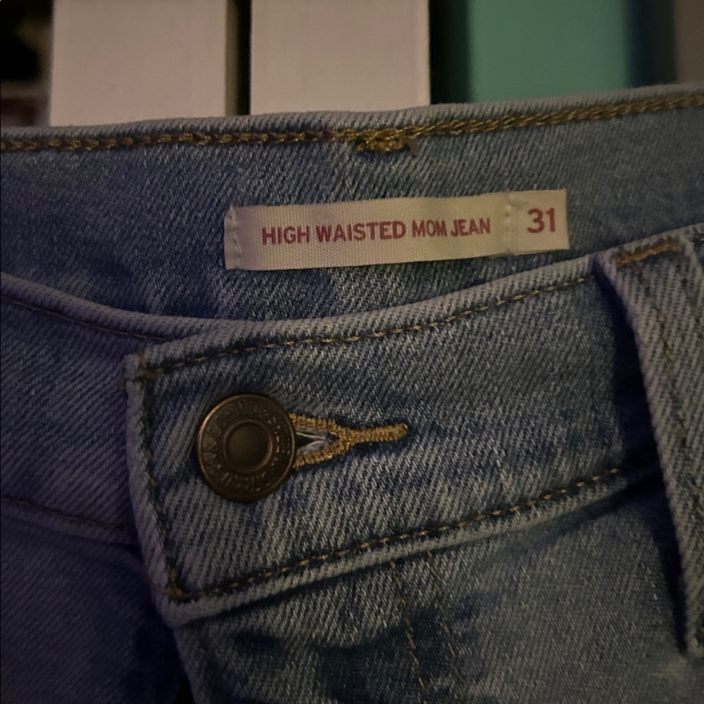 Levi's ripped high waisted mom jeans